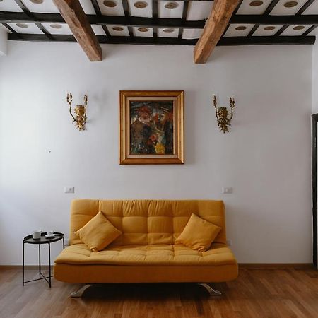 Charming Frattina - 2 Bathrooms New Apartment ローマ エクステリア 写真