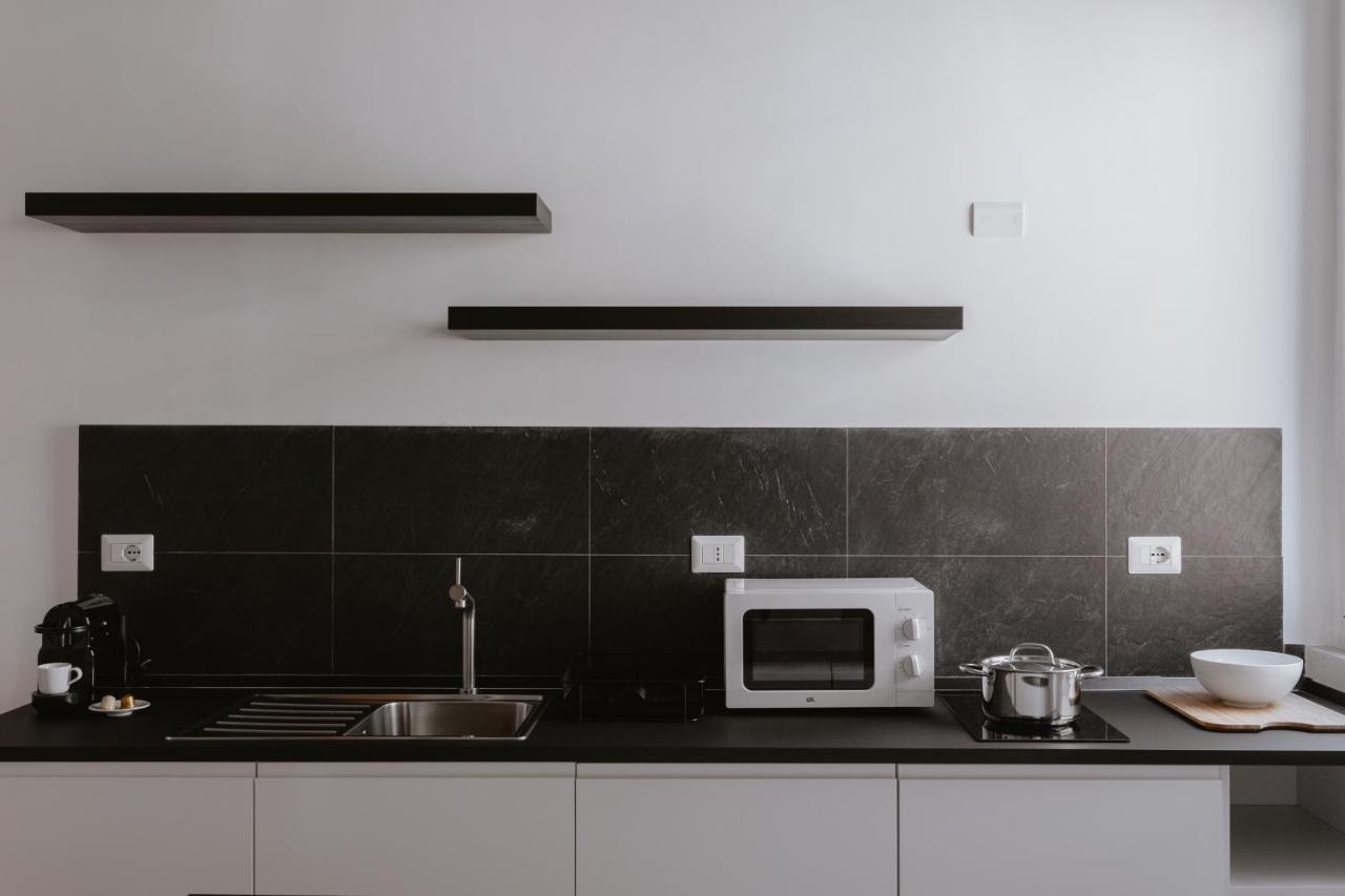 Charming Frattina - 2 Bathrooms New Apartment ローマ エクステリア 写真