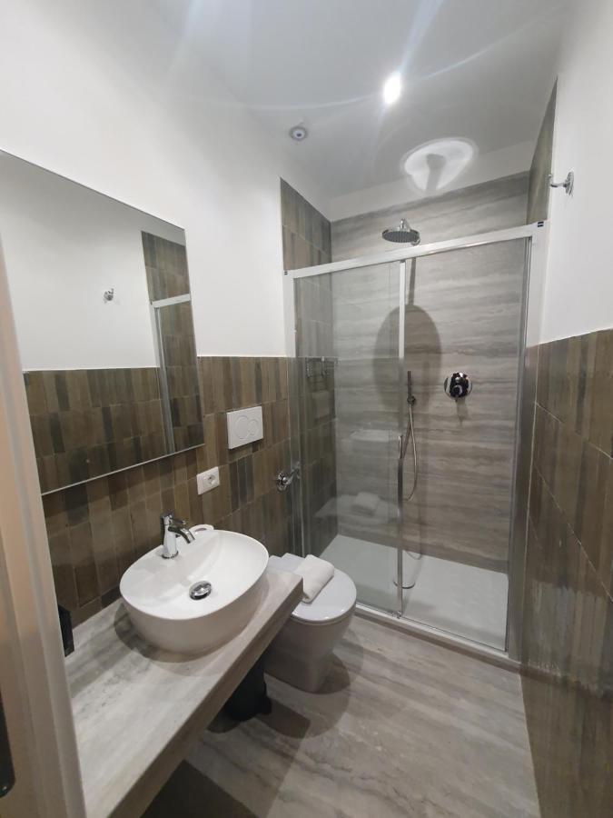 Charming Frattina - 2 Bathrooms New Apartment ローマ エクステリア 写真