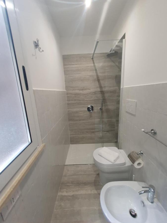 Charming Frattina - 2 Bathrooms New Apartment ローマ エクステリア 写真